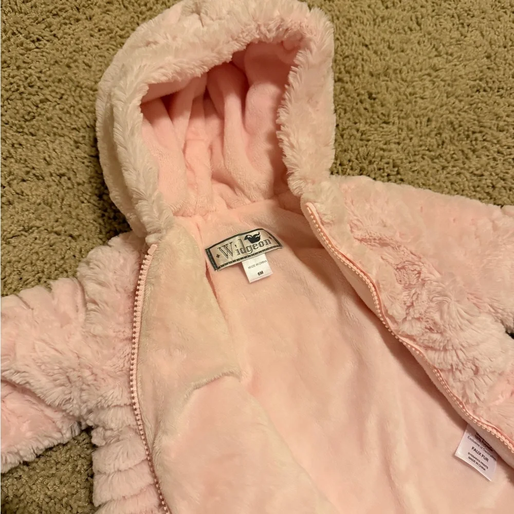 Widgeon Baby Pink Faux Fur Full Zip Baby Girl Coat 6 Months - Picture 2 of 4